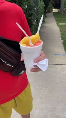 Miko's Italian Ice (Logan Square) by null