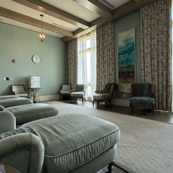 The Henderson Beach Resort - Spa lounge