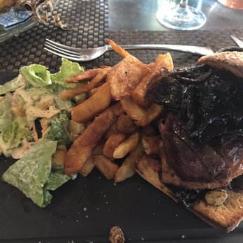 L'Annexe - Duck burger - French Near Me - Blois, 41 L'Annexe - Duck burger - French Near Me - Blois, 41