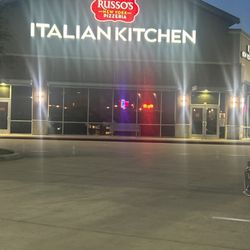 Russo's New York Pizzeria - Outside