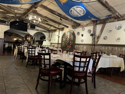 Edelweiss German American Cuisine by null