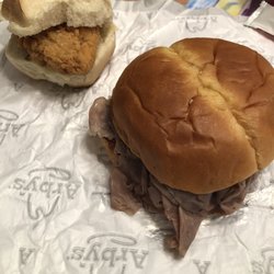 Arby's - Classic Roast Beef and Chicken Slider