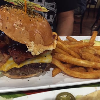 Cheeseburger In Paradise - Yum - Burgers Near Me - Honolulu, Hawaii Cheeseburger In Paradise - Yum - Burgers Near Me - Honolulu, Hawaii