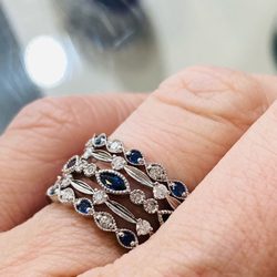 Beasley Jewelers & Design - Stack em up