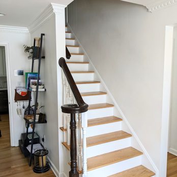 Wescott Painting - Entryway Repaint and Banister Staining by Wescott Painting in Pittsburgh, PA. - Painters Near Me Wescott Painting - Entryway Repaint and Banister Staining by Wescott Painting in Pittsburgh, PA. - Painters Near Me