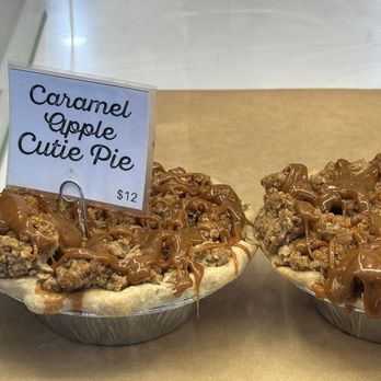 Friske Farm Market - Caramel Apple Cutie Pie - Cafes Near Me - Ellsworth, Michigan Friske Farm Market - Caramel Apple Cutie Pie - Cafes Near Me - Ellsworth, Michigan