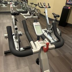 LA Fitness - Great cycle class with Dinora i'm coming back