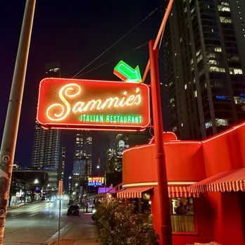 Sammie’s - Italian Near Me - Austin, Texas