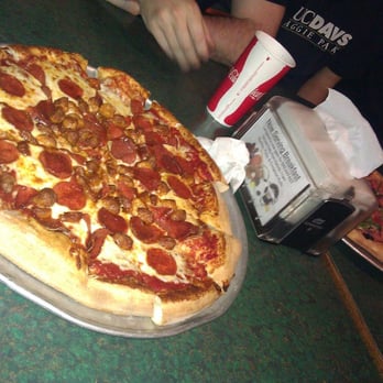 Lamppost Pizza - Pizza Near Me - Davis, California Lamppost Pizza - Pizza Near Me - Davis, California