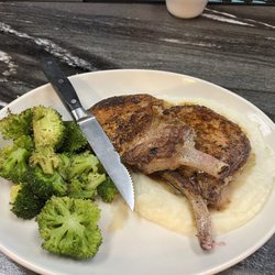 Bank 253 - Grilled pork chop