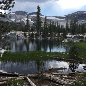 Desolation Wilderness - Smaller lake along the way - Hiking Near Me