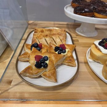 amiel arte Bakery - Bakeries Near Me - Florence, Kentucky amiel arte Bakery - Bakeries Near Me - Florence, Kentucky