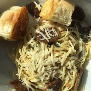 Metro Bistro - Italian sausage pasta bistro with garlic bread on the side - New American Near Me - Andover, Kansas Metro Bistro - Italian sausage pasta bistro with garlic bread on the side - New American Near Me - Andover, Kansas