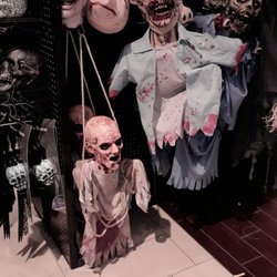 Spirit halloween