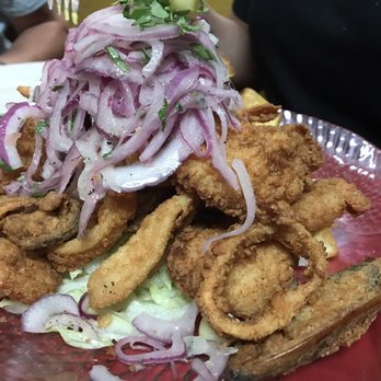 El Rinconcito Peruano - Jalea familiar - family sized fried seafood - Latin American Near Me - Hialeah, Florida