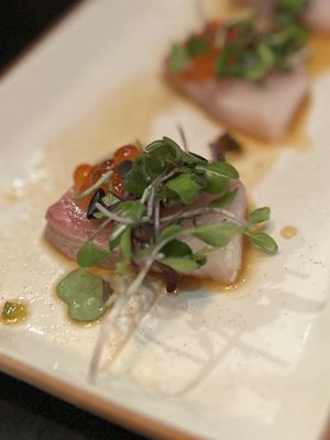 Yuki Yama Sushi by null