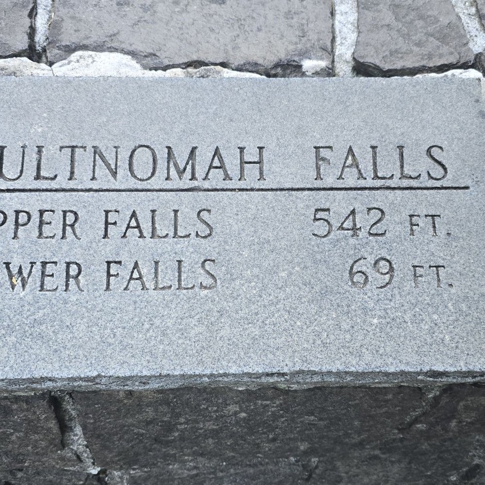 Multnomah Falls - Hiking Near Me - Bridal Veil, Oregon Multnomah Falls - Hiking Near Me - Bridal Veil, Oregon
