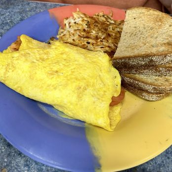 Cosmic Omelet - Caprese special omelet - Breakfast & Brunch Near Me - Manchester, Connecticut