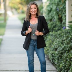 Sarah Desrosiers - Keller Williams Peace River Parnters