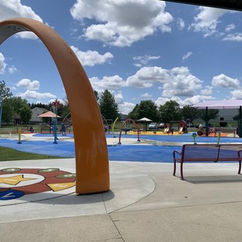 Quaker Park - Splash pad - Parks Near Me - Westfield, Indiana Quaker Park - Splash pad - Parks Near Me - Westfield, Indiana