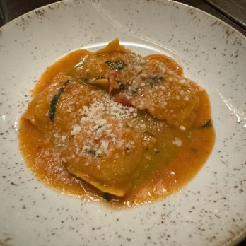 San Lorenzo - Italian Near Me - Washington, DC, District of Columbia