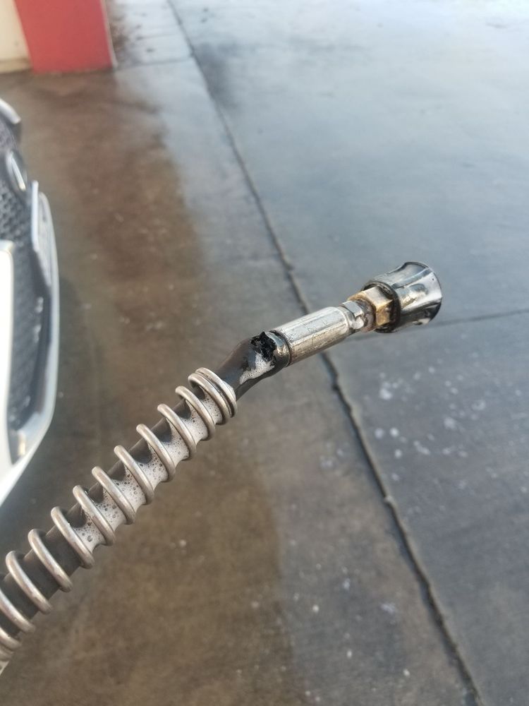 La's Best Car Wash, Los Angeles Roadtrippers