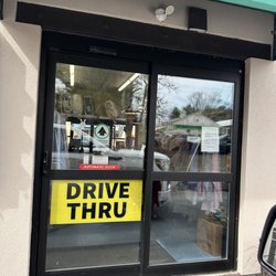Daisy Cleaners - Awesome drive through