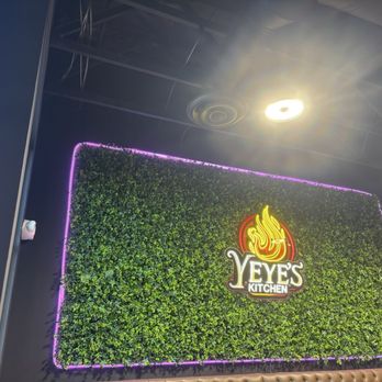 Yeyes Kitchen - Inside - Mexican Near Me - Riverside, California