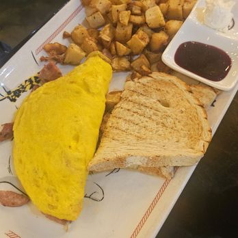 Breakfast Republic - Sausage omelette - Breakfast & Brunch Near Me - San Diego, California Breakfast Republic - Sausage omelette - Breakfast & Brunch Near Me - San Diego, California