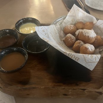 LÝRA - Loukoumades - Greek Near Me - Chicago, Illinois