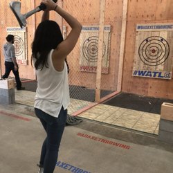 Bad Axe Throwing Minneapolis - Kennedy St