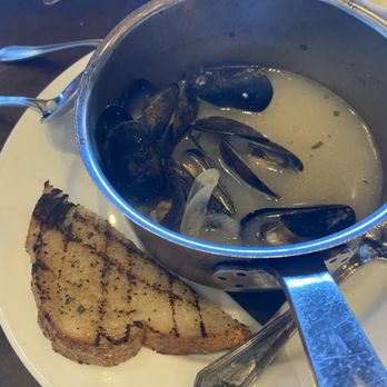 Walt's Wharf - Steamed Mussles - Seafood Near Me - Seal Beach, California Walt's Wharf - Steamed Mussles - Seafood Near Me - Seal Beach, California