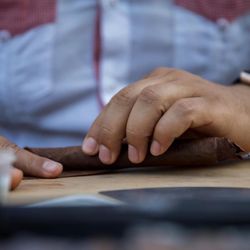 Almonte Tobacconist