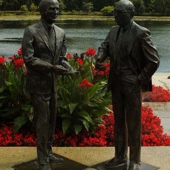 Lake Kittamaqundi - Rouse brothers statue at Lake Kittamaqundi. - Lakes Near Me