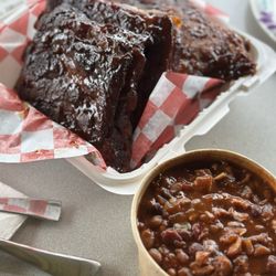 Oregon Barbecue - Ribs and Chicken Chili