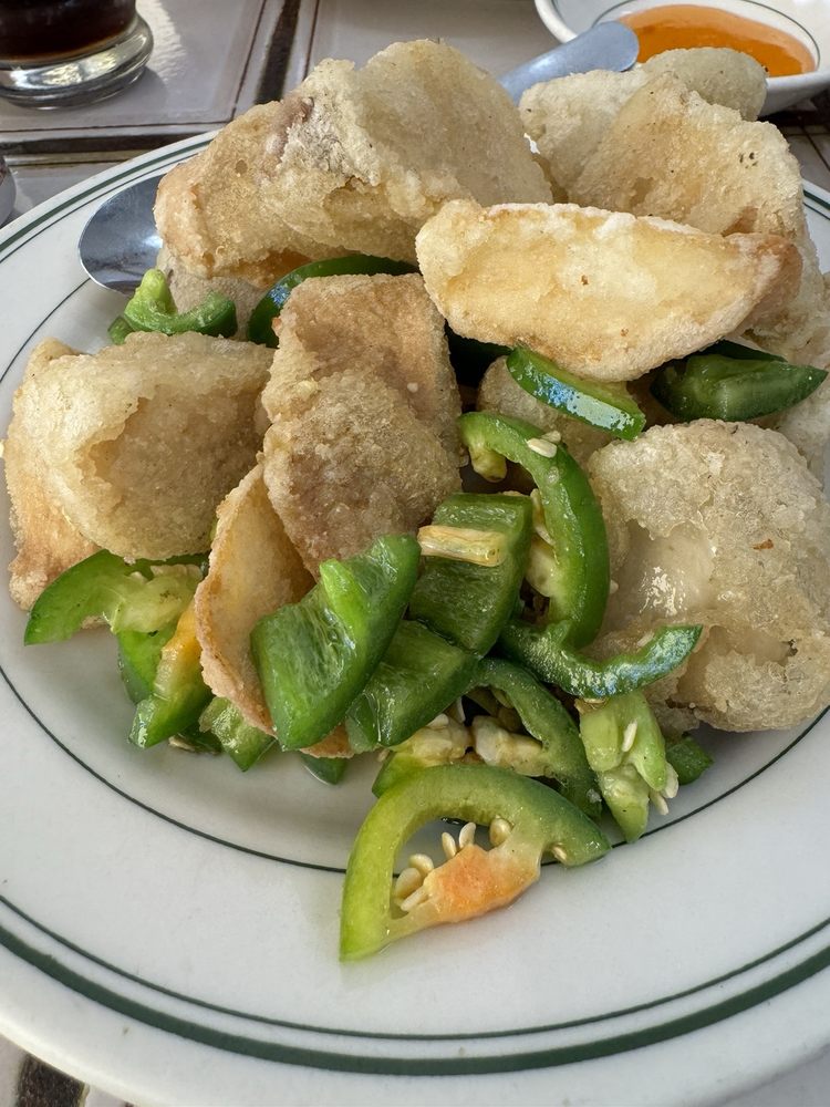 FIRST EMPEROR CHINESE RESTAURANT Updated September 2024 200 W Polk