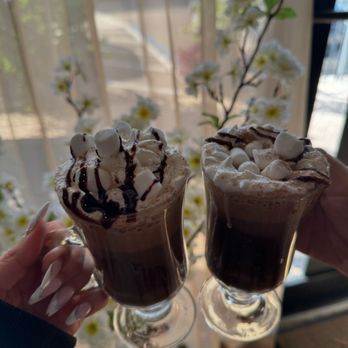 Arome Art Cafe - Hot chocolate - Coffee & Tea Near Me - Orlando, Florida