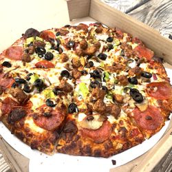 South Shore Pizza - September 2, 2025 - Diamond Lake Special Pizza.
