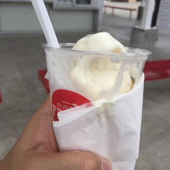 Andy's Frozen Custard - A little sloppy and melted when they gave it to me - Desserts Near Me - Pflugerville, Texas