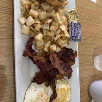24 Diner - Breakfast platter - Breakfast & Brunch Near Me - Austin, Texas