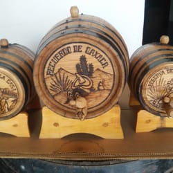 El Famoso Mezcal - Barricas bebé