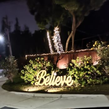 Willow Glen Holiday Lights - Festivals Near Me - San Jose, California Willow Glen Holiday Lights - Festivals Near Me - San Jose, California