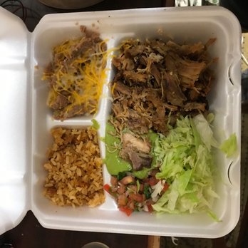 Ayberto's Mexican Food - Carnitas plate - Mexican Near Me - San Diego, California