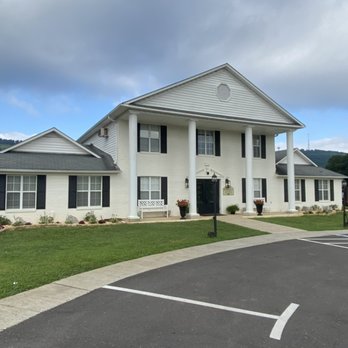 Hampton Cove Funeral Home - Funeral Services & Cemeteries Near Me - Owens Cross Roads, Alabama Hampton Cove Funeral Home - Funeral Services & Cemeteries Near Me - Owens Cross Roads, Alabama
