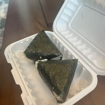 Dorami - Little pyramids of sushi goodness! - Food Trucks Near Me Dorami - Little pyramids of sushi goodness! - Food Trucks Near Me