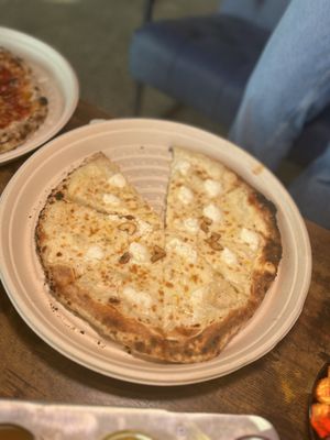 NONA STREET PIZZA by null