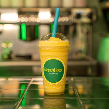 Green House - a smoothie in a plastic cup - Cafes Near Me - Los Angeles, California Green House - a smoothie in a plastic cup - Cafes Near Me - Los Angeles, California