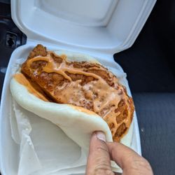 Mama Angie’s Steam Bun - Spicy chicken taco bao