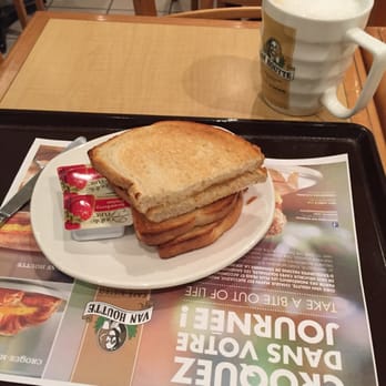 Van Houtte - a plate with a sandwich on it - Cafes Near Me - Quebec City, Quebec Van Houtte - a plate with a sandwich on it - Cafes Near Me - Quebec City, Quebec