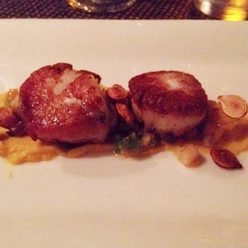 Oran Mor - Sea scallops with pumpkin purée - New American Near Me - Nantucket, Massachusetts